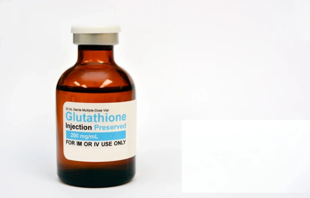Glutathione injection vial labeled “200 mg/mL, for IM or IV use only,” representing antioxidant therapy used for detox, immune support, and skin brightening.