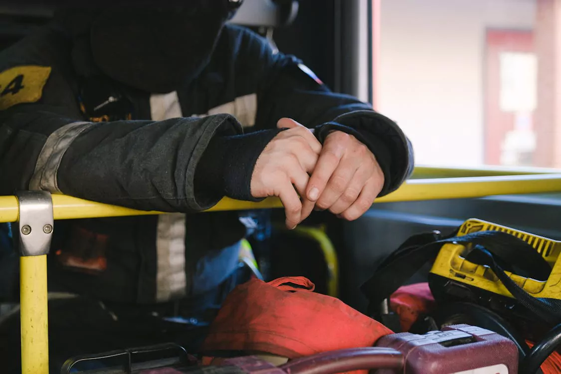 ketamine-therapy-for-first-responders-ptsd-support - Daytryp RX First responder firefighter experiencing stress ptsd support with ketamine therapy.